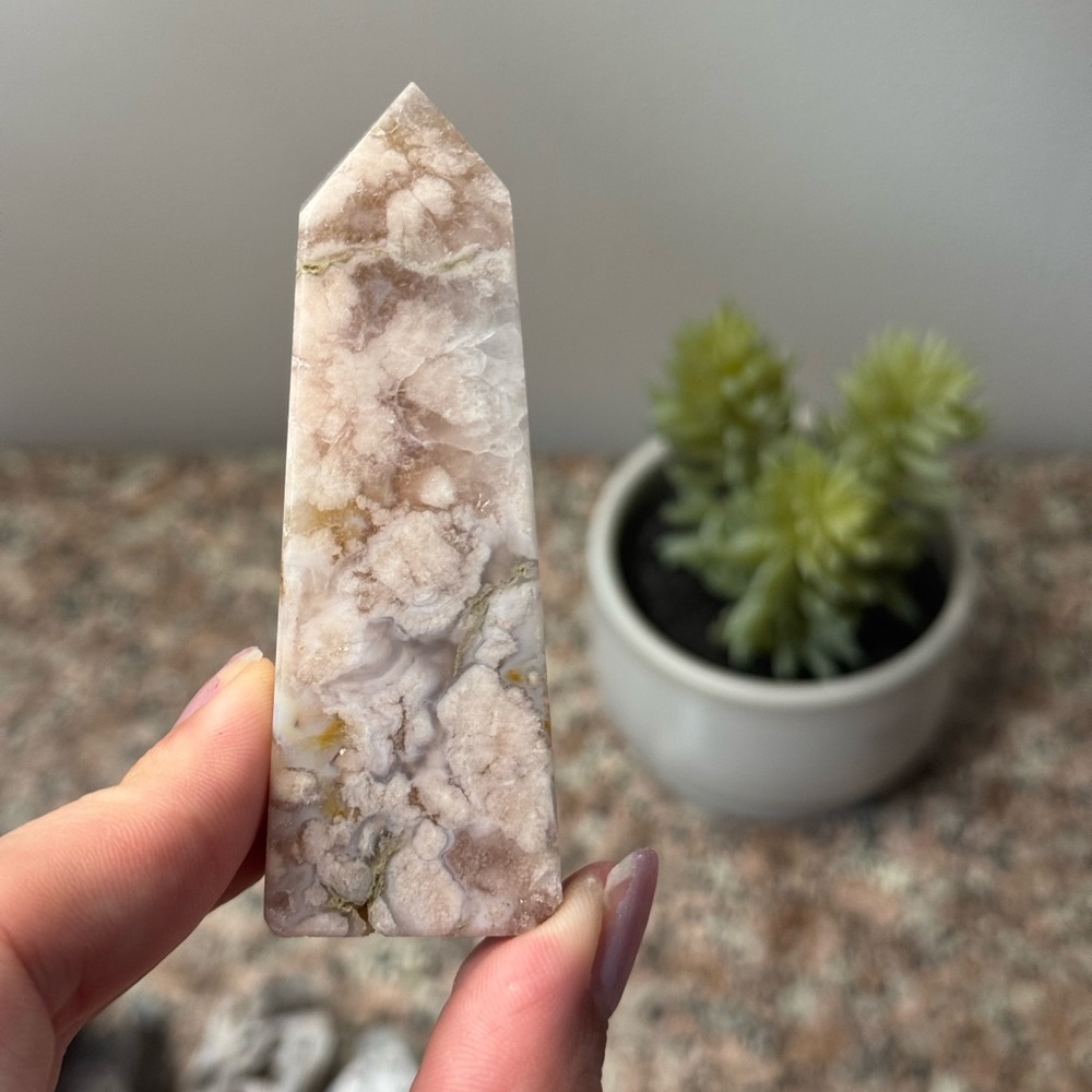Pink Flower Agate Tower
